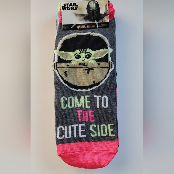 Baby Yoda Socks Ladies 6-Pair No-Show MultiColor Polyester. Shoe Sz. 4 - 10 NWT - Picture 1 of 7